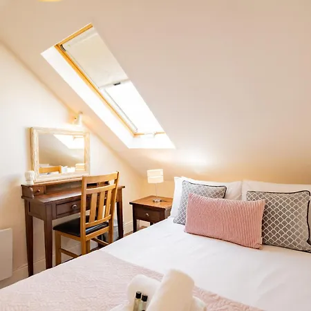 Westend Hideaway Apartment Galway