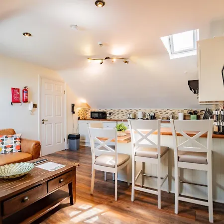 Westend Hideaway *